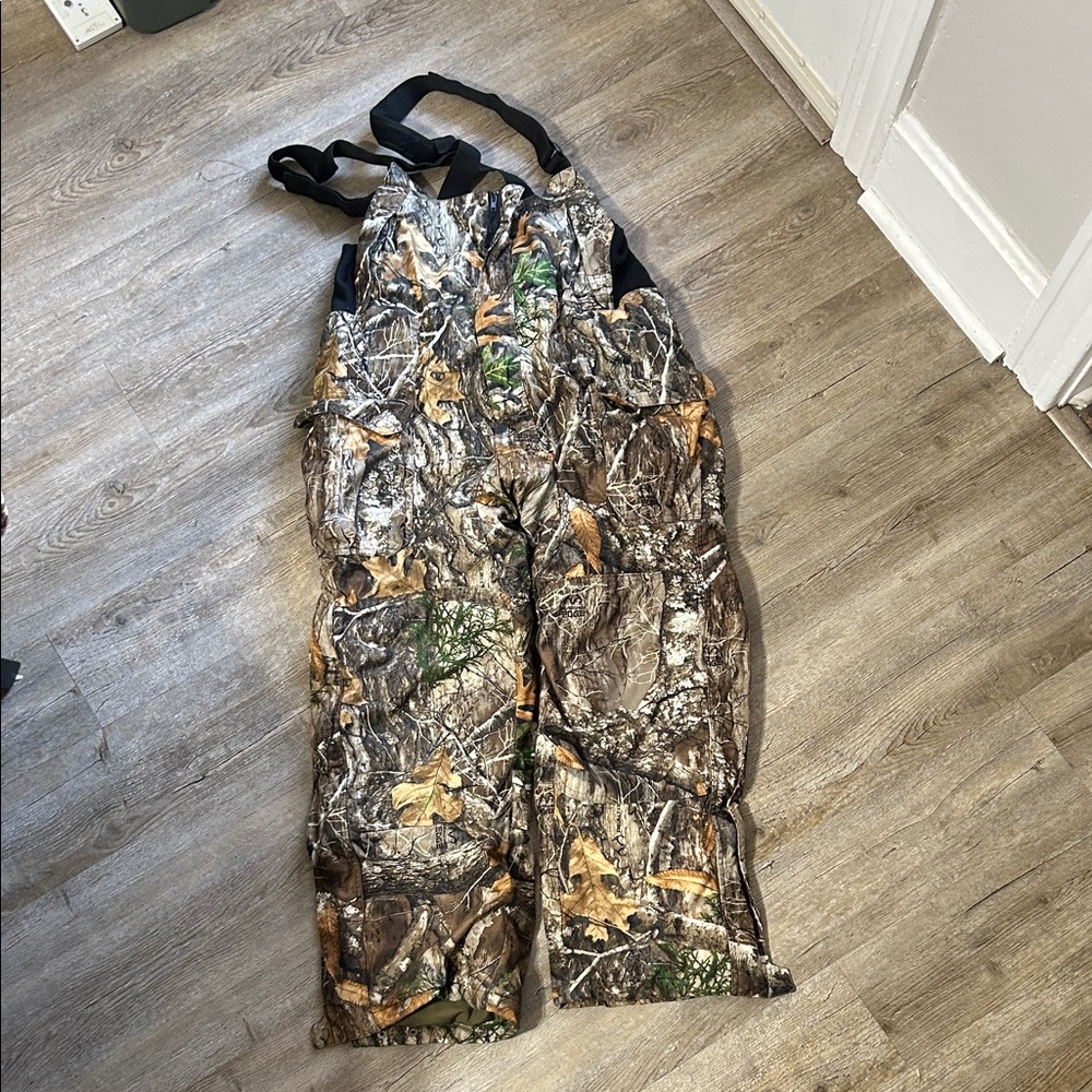 Edge Camouflage Overalls with Black Straps